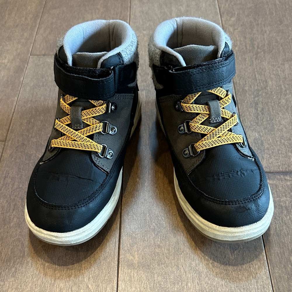 Cat & Jack Black and Yellow Kids High-Top Sneakers